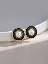 Load image into Gallery viewer, Black Drip Glaze Shell Pearl Earrings E0559