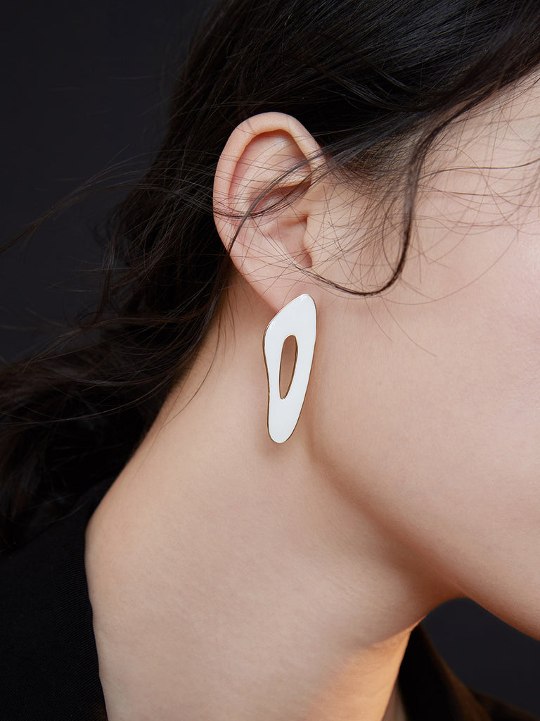 White Oil-drop Glaze Earrings E0561